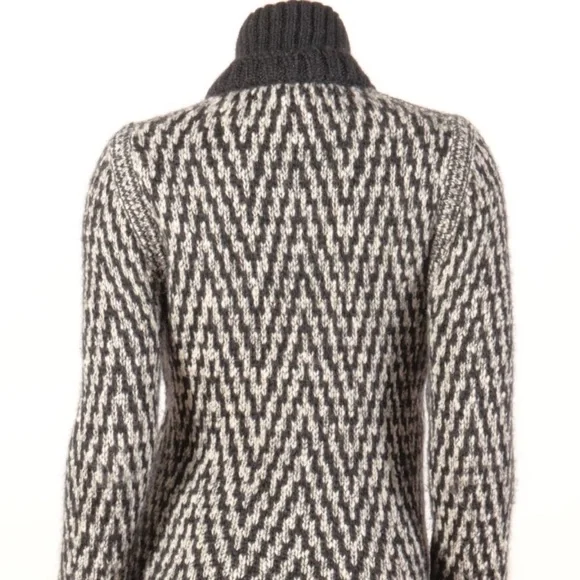 Chanel Black White Knit Zip-up Cardigan Sweater Size 42